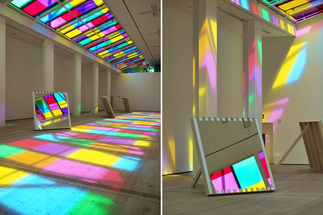 Инсталляция Даниеля Бюрена (Daniel Buren). Игра света и цвета